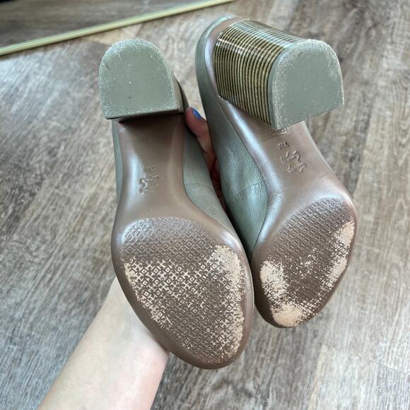 Tory Burch Jones Pumps Leather Stacked Heels Gray Brown - Picture 7 of 7